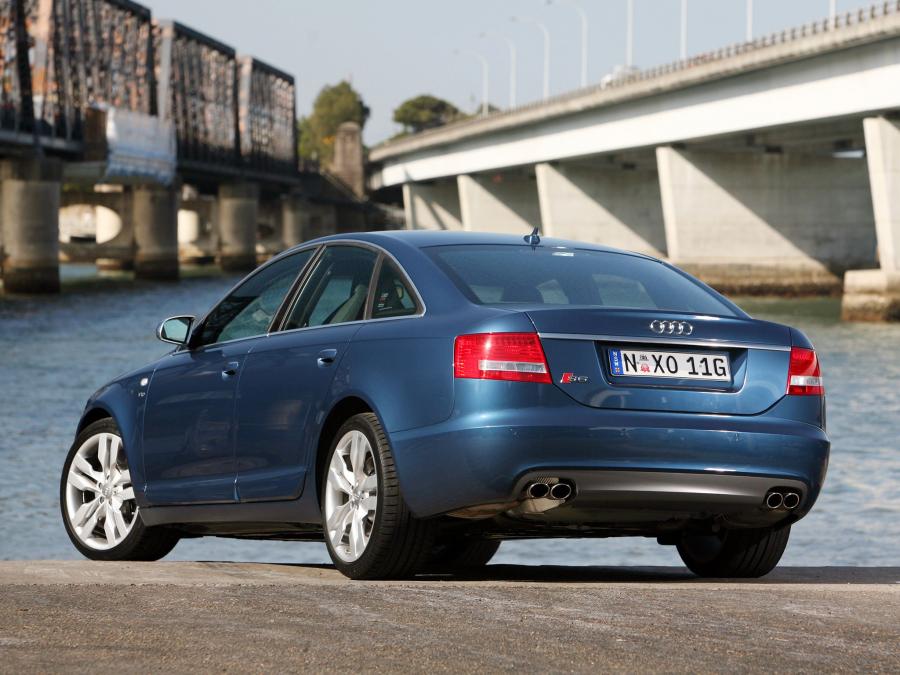  Audi S6 Sedan (4F, C6) 2006 года  (AU) (фото 8 из 10)